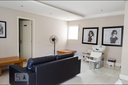 Apartamento à venda com 57m², 2 quartos e 1 vaga Apartamento à venda com 57m², 2 quartos e 1 vagaDependências do prédio - espaço beleza