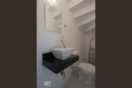 Lavabo de apartamento para alugar com 1 quarto, 55m² em Brooklin Paulista, São Paulo
