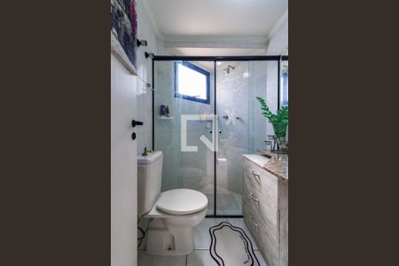 Apartamento à venda com 132m², 3 quartos e 3 vagas Apartamento à venda com 132m², 3 quartos e 3 vagasBanheiro Social