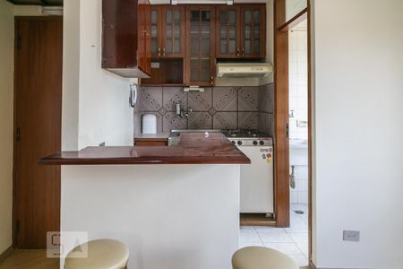 Apartamento à venda com 34m², 1 quarto e 1 vaga Apartamento à venda com 34m², 1 quarto e 1 vagaCozinha americana