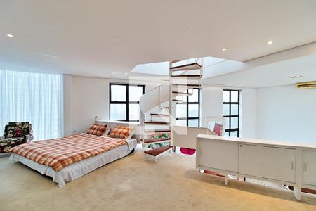 Apartamento para alugar com 210m², 1 quarto e 2 vagasSuíte 