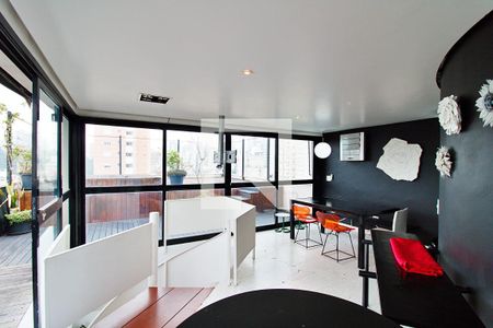 Apartamento para alugar com 210m², 1 quarto e 2 vagasCobertura