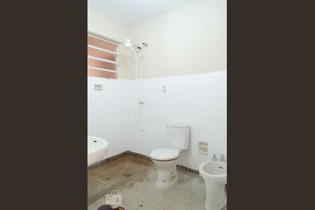 BanBanheiroheiro de kitnet/studio para alugar com 1 quarto, 35m² em Centro, Campinas