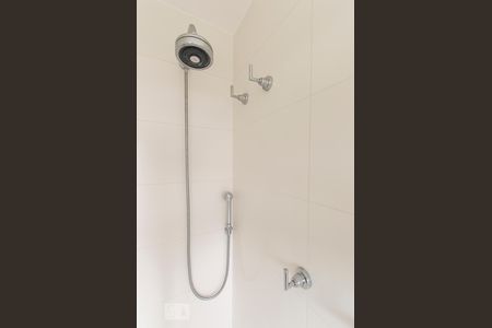 Apartamento à venda com 198m², 4 quartos e 3 vagas Apartamento à venda com 198m², 4 quartos e 3 vagasBanheiro da suíte