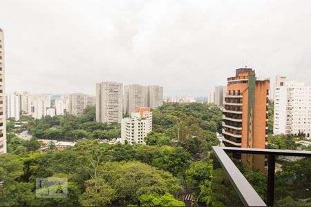 Apartamento à venda com 198m², 4 quartos e 3 vagas Apartamento à venda com 198m², 4 quartos e 3 vagasVista do quarto 2