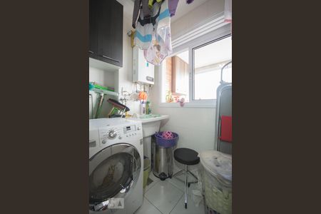 Apartamento à venda com 67m², 2 quartos e 2 vagasÁrea Serviço