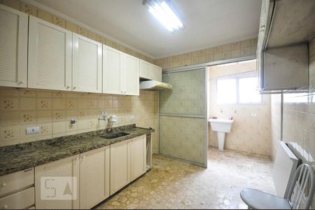 cozinha de apartamento para alugar com 2 quartos, 70m² em Vila Olímpia, São Paulo