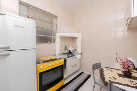 Apartamento à venda com 67m², 2 quartos e sem vaga Apartamento à venda com 67m², 2 quartos e sem vagaCozinha