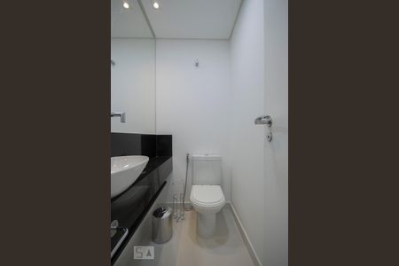 Lavabo de apartamento para alugar com 1 quarto, 63m² em Cidade Monções, São Paulo