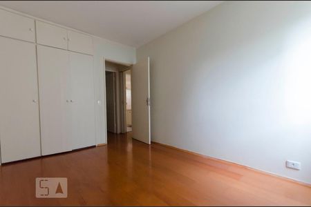 Quarto 1 de apartamento para alugar com 2 quartos, 80m² em Perdizes, São Paulo