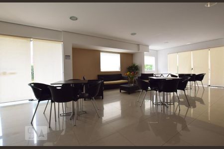 Apartamento à venda com 68m², 2 quartos e 1 vaga Apartamento à venda com 68m², 2 quartos e 1 vagaÁrea comum - Salão de festas