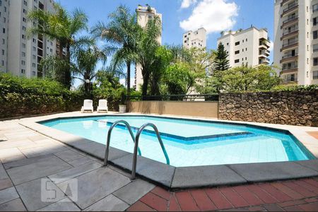 Apartamento à venda com 227m², 3 quartos e 3 vagaspiscina