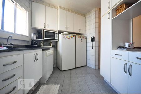 Apartamento à venda com 227m², 3 quartos e 3 vagascozinha