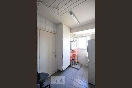 Apartamento à venda com 227m², 3 quartos e 3 vagasárea de serviço