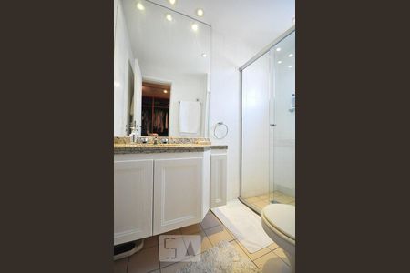 Apartamento à venda com 227m², 3 quartos e 3 vagasbanheiro suíte 3