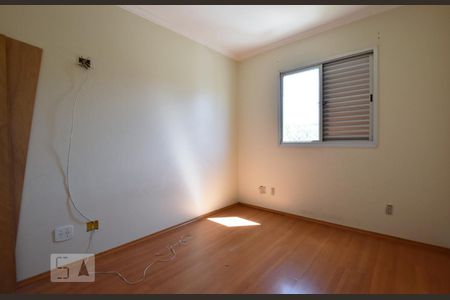 Quarto 1 de apartamento para alugar com 3 quartos, 60m² em Vila Bela, São Paulo
