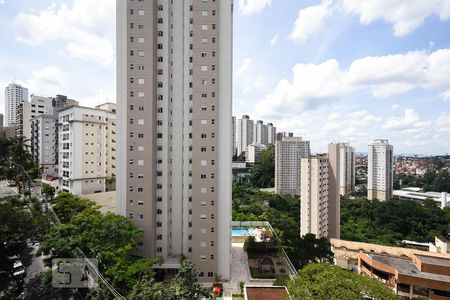 Apartamento à venda com 400m², 3 quartos e 4 vagas Apartamento à venda com 400m², 3 quartos e 4 vagasVista