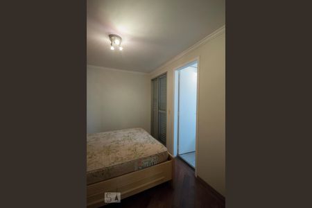 Suíte de apartamento para alugar com 2 quartos, 55m² em Vila Bertioga, São Paulo