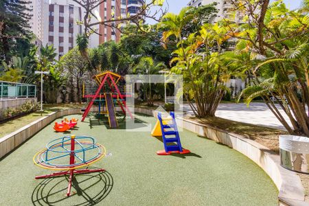 Apartamento para alugar com 210m², 4 quartos e 2 vagasPlayground
