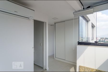 Apartamento à venda com 81m², 1 quarto e 1 vagaSuíte