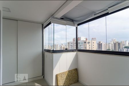 Apartamento à venda com 81m², 1 quarto e 1 vagaSuíte