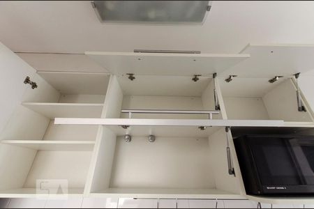 Apartamento à venda com 70m², 2 quartos e 1 vagaDetalhe da cozinha