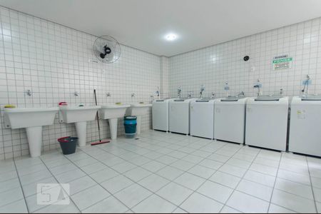 Apartamento à venda com 25m², 1 quarto e 1 vagaÁrea comum - Lavanderia