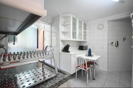 Apartamento à venda com 96m², 2 quartos e 2 vagascozinha
