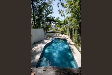 Apartamento à venda com 96m², 2 quartos e 2 vagasPiscina