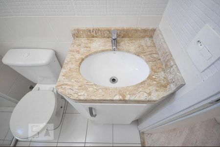 detalhe do banheiro de apartamento para alugar com 2 quartos, 48m² em Vila Andrade, São Paulo
