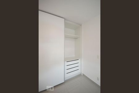 Apartamento à venda com 135m², 4 quartos e 4 vagas Apartamento à venda com 135m², 4 quartos e 4 vagasDetalhe Suíte 03