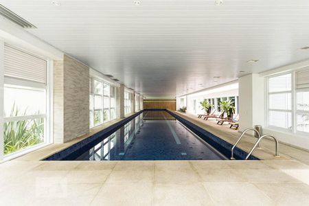 Apartamento para alugar com 37m², 1 quarto e 1 vaga Apartamento para alugar com 37m², 1 quarto e 1 vagaPiscina coberta