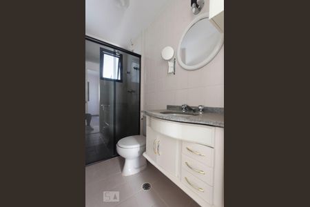 Banheiro de apartamento à venda com 3 quartos, 78m² em Perdizes, São Paulo