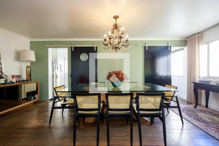 Apartamento à venda com 172m², 2 quartos e 1 vagaSala