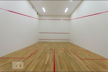 Apartamento à venda com 70m², 2 quartos e 1 vaga Apartamento à venda com 70m², 2 quartos e 1 vagaQuadra de Squash