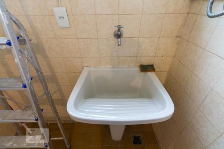 Apartamento para alugar com 55m², 2 quartos e 1 vagaÁrea de Serviço