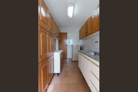 Apartamento para alugar com 70m², 2 quartos e 1 vagaCozinha