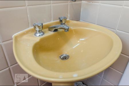 Detalhe do banheiro 2 de apartamento para alugar com 3 quartos, 130m² em Santa Cecília, São Paulo