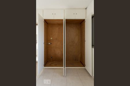 Quarto de apartamento para alugar com 1 quarto, 47m² em Santo Amaro, São Paulo