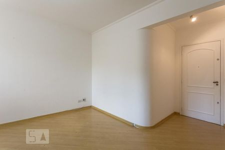 Sala de apartamento para alugar com 1 quarto, 37m² em Santo Amaro, São Paulo