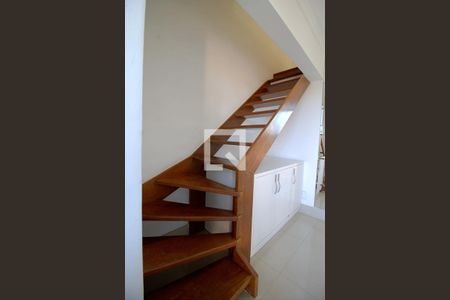 Sala  de apartamento para alugar com 1 quarto, 64m² em Paraíso do Morumbi, São Paulo