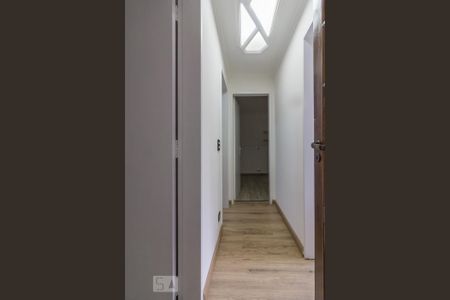 Corredor de apartamento à venda com 3 quartos, 138m² em Pinheiros, São Paulo