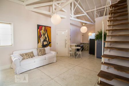 Sala de apartamento para alugar com 1 quarto, 122m² em Cerqueira César, São Paulo