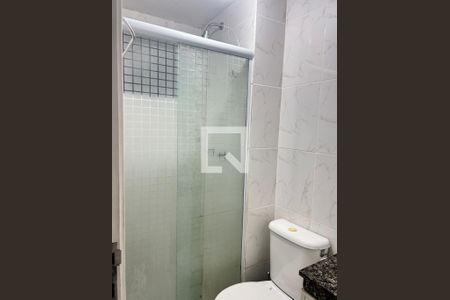 Apartamento à venda com 60m², 2 quartos e 1 vaga Apartamento à venda com 60m², 2 quartos e 1 vagaBanheiro