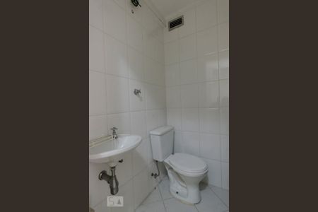 Apartamento para alugar com 130m², 3 quartos e 2 vagasBanheiro de serviço