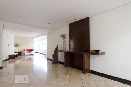 Apartamento para alugar com 130m², 3 quartos e 2 vagasHall de entrada