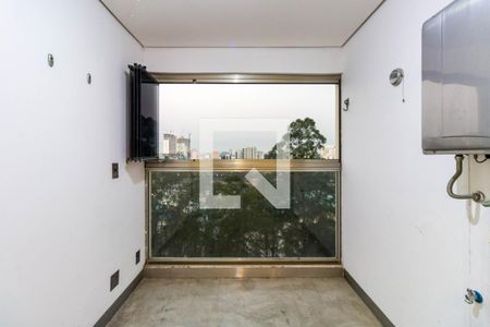 Apartamento à venda com 70m², 1 quarto e 1 vaga Apartamento à venda com 70m², 1 quarto e 1 vagaVaranda