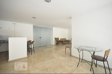 Apartamento à venda com 66m², 2 quartos e 1 vagasalão de festa
