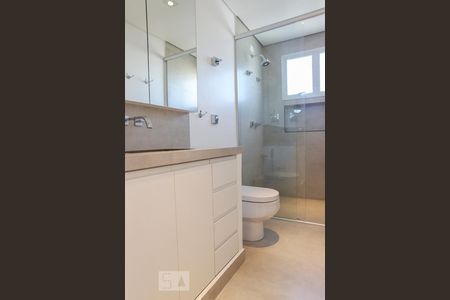 Apartamento para alugar com 154m², 3 quartos e sem vaga Apartamento para alugar com 154m², 3 quartos e sem vagaBanheiro 3