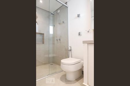 Apartamento para alugar com 154m², 3 quartos e sem vaga Apartamento para alugar com 154m², 3 quartos e sem vagaBanheiro 2